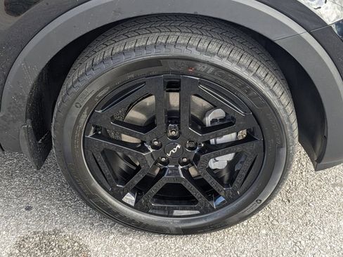 Used 2024 Kia Telluride SX Prestige X-Line AWD/4WD image 10