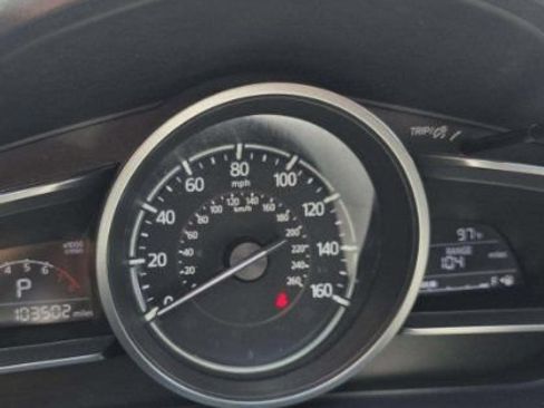 Used 2017 MAZDA MAZDA3 Touring FWD image 16