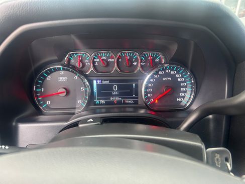 Used 2018 Chevrolet Silverado 1500 LT w/ All Star Edition image 20