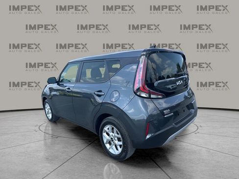 Used 2024 Kia Soul LX w/ Option Group 015 image 3