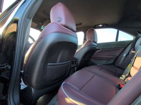 Certified 2023 Cadillac CT4 Sport w/ Technology Package image 14