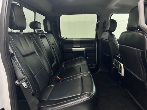 Used 2019 Ford F350 Lariat w/ Lariat Ultimate Package AWD/4WD image 16