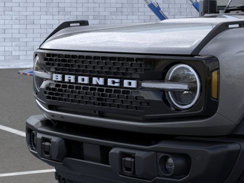 New 2026 Ford Bronco Badlands image 19