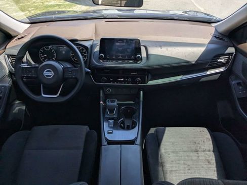 Used 2021 Nissan Rogue SV FWD image 14