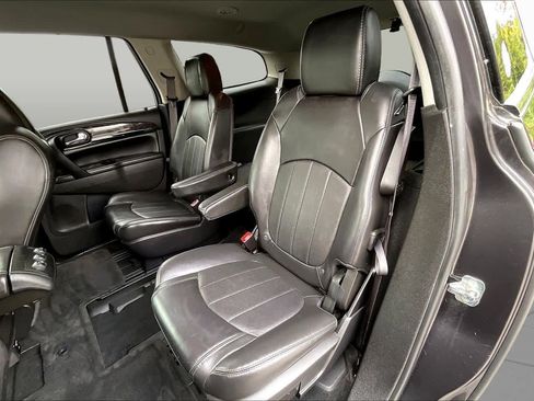 Used 2015 Buick Enclave Leather FWD image 19