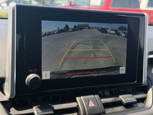 Certified 2025 Toyota RAV4 XLE FWD image 16