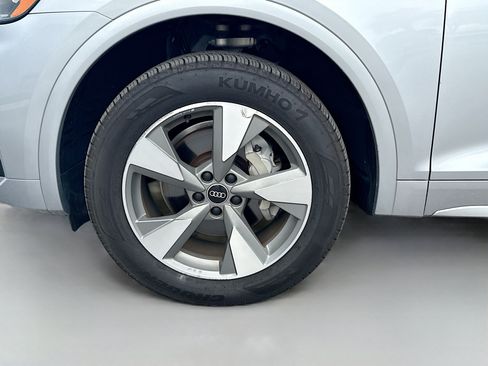 Used 2022 Audi Q5 2.0T Premium Plus AWD/4WD image 42