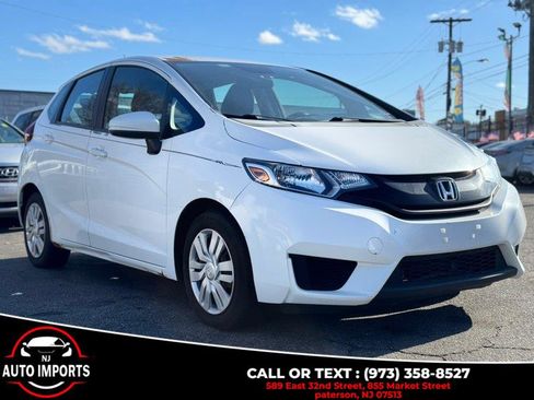 Used 2015 Honda Fit LX image 3