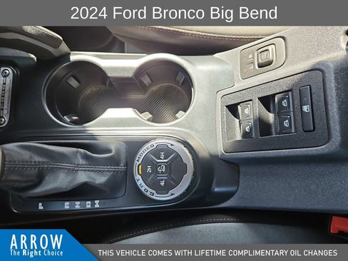 Used 2024 Ford Bronco Big Bend AWD/4WD image 28