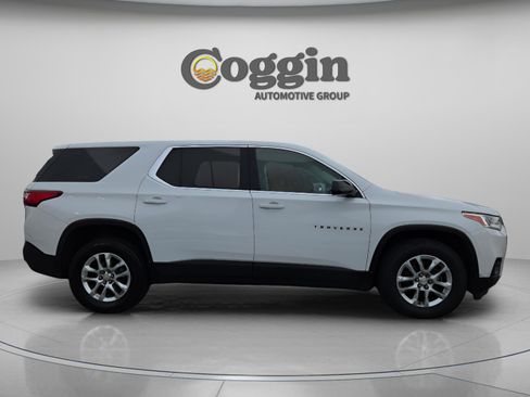 Used 2019 Chevrolet Traverse LS w/ LPO, Blackout Package image 7