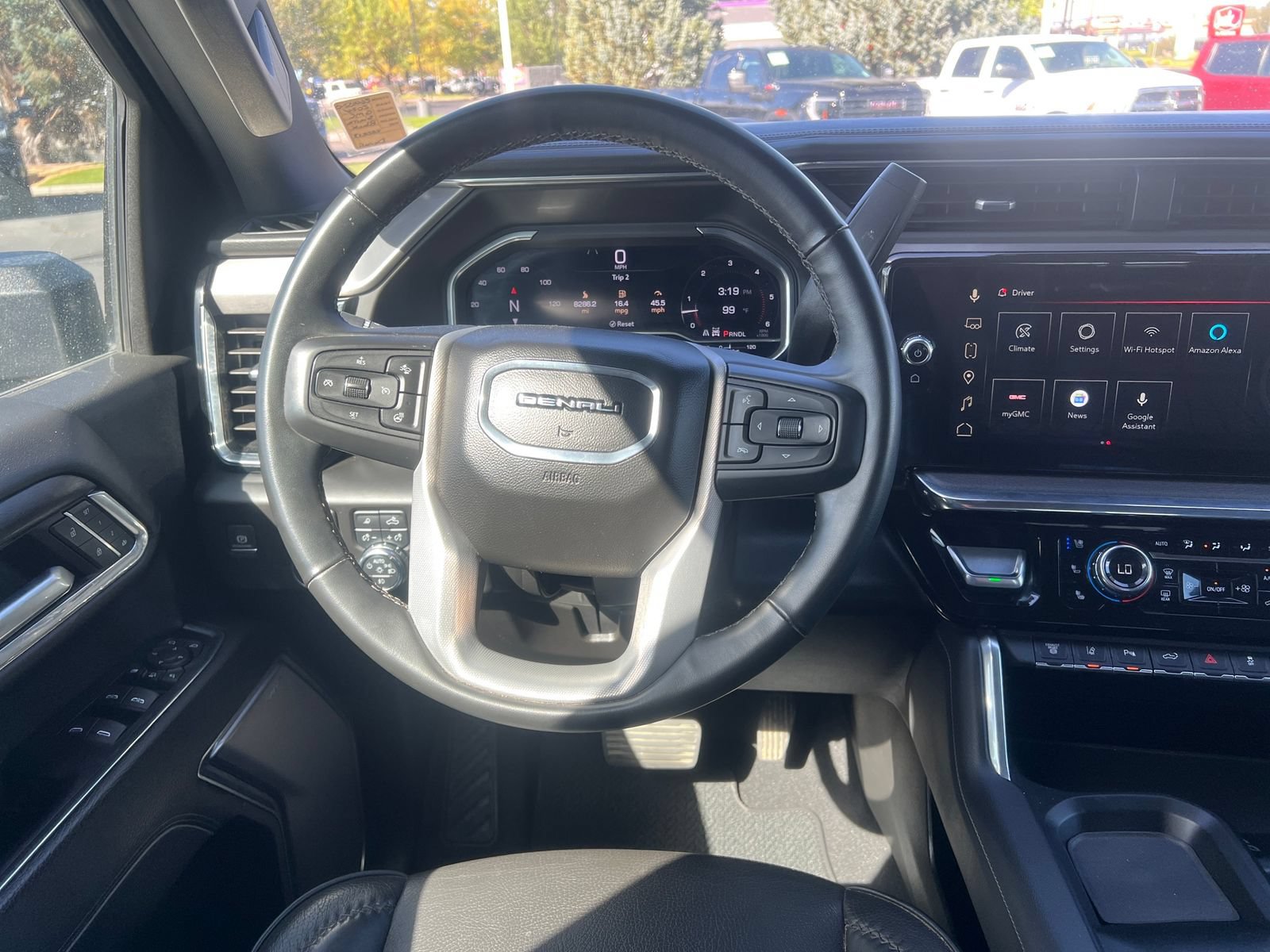 Used 2024 GMC Sierra 3500 Denali w/ Denali Reserve Package AWD/4WD image 11
