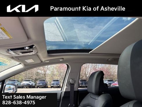 Certified 2025 Kia Sportage EX w/ EX Premium Package image 13