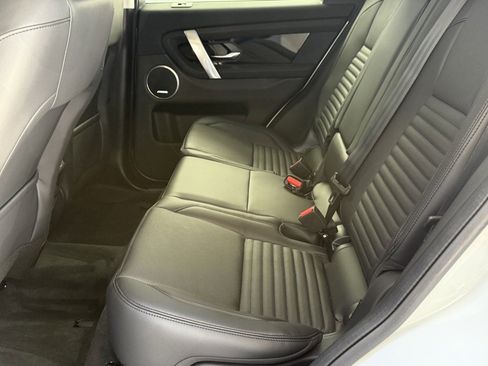 New 2025 Land Rover Discovery Sport S image 27