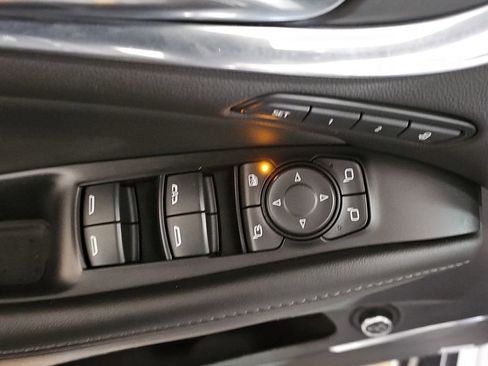 Certified 2022 Buick Enclave Avenir w/ Avenir Technology Package image 35