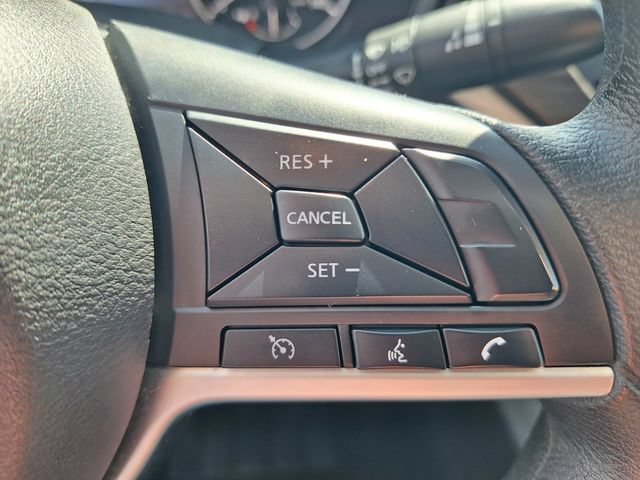 Used 2025 Nissan Altima 2.5 SV FWD image 22