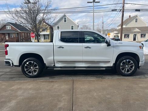 Used 2024 Chevrolet Silverado 1500 High Country w/ Technology Package image 7