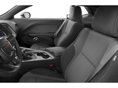 Used 2015 Dodge Challenger SXT image 46