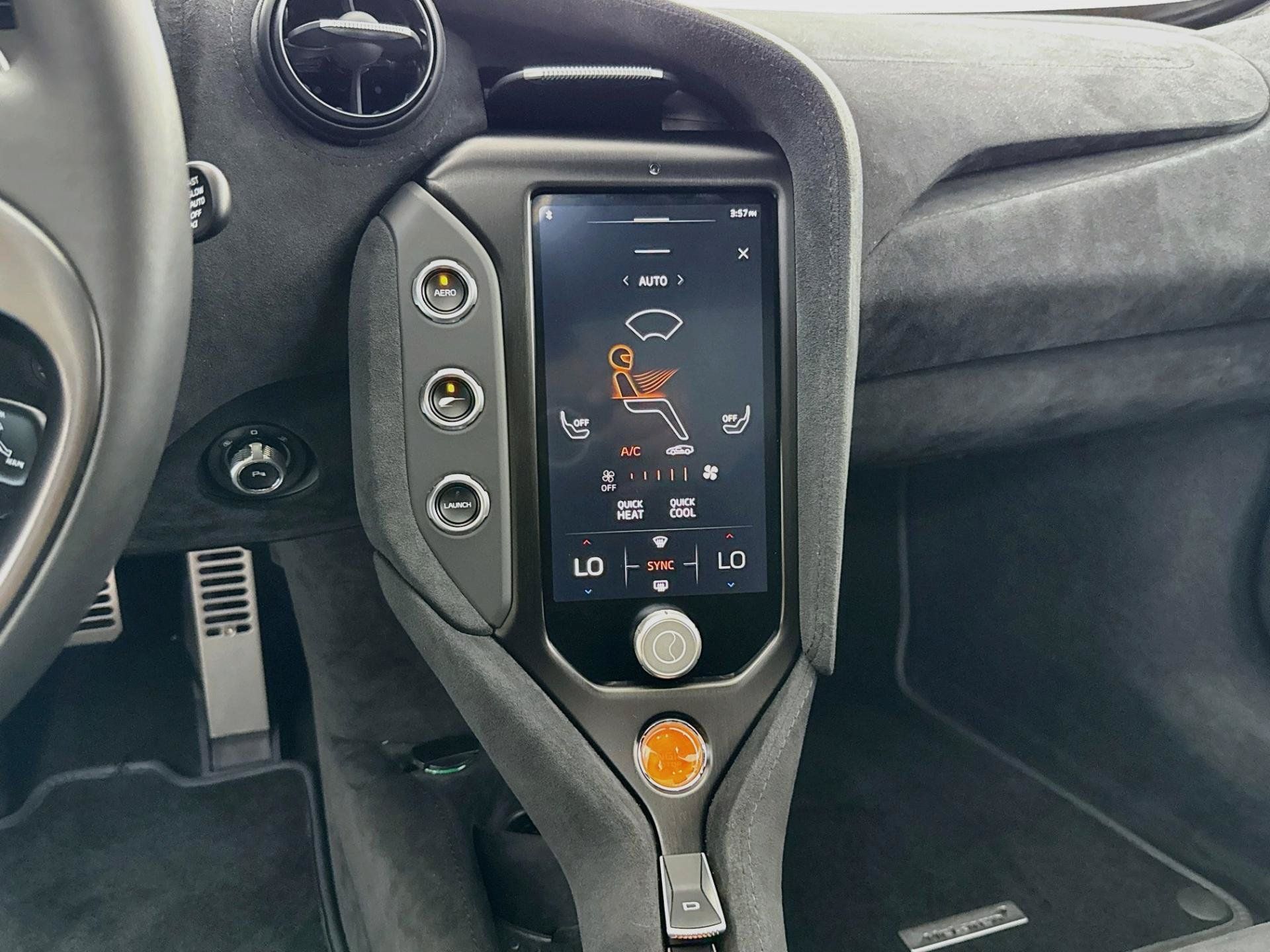 Used 2025 McLaren 750S RWD image 39