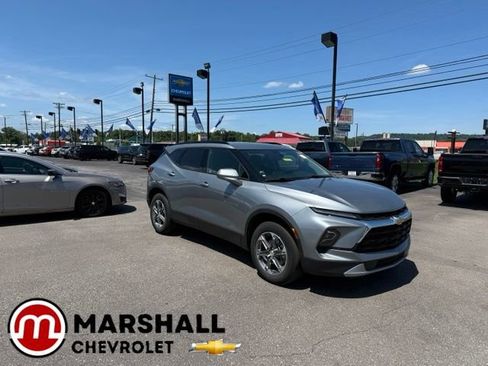 Used 2023 Chevrolet Blazer LT w/ Convenience Package FWD image 1