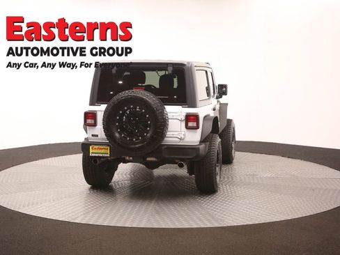 Used 2020 Jeep Wrangler Sport AWD/4WD image 35