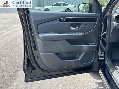 Certified 2026 Honda Pilot EX-L image 5