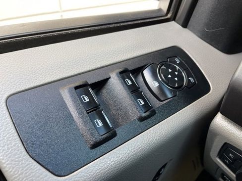 Certified 2020 Ford F150 XLT w/ Equipment Group 302A Luxury image 30