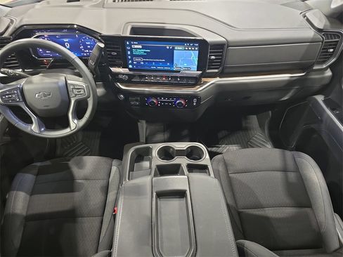 Used 2026 Chevrolet Silverado 1500 RST image 9