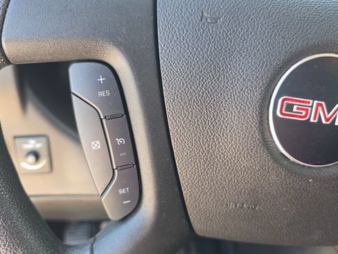Used 2024 GMC Savana 2500 w/ Driver Convenience Package RWD image 15