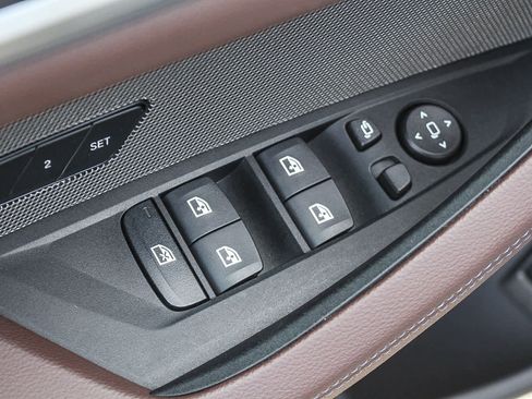 Used 2025 BMW i4 eDrive40 w/ Premium Package image 20