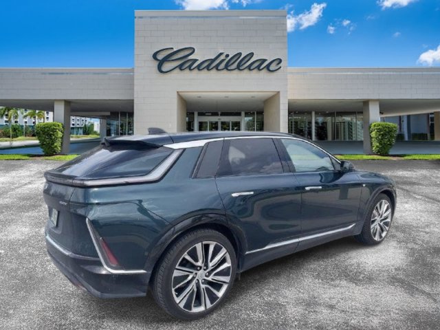 Used 2024 Cadillac Lyriq Luxury w/ Nappa Leather Package RWD image 4