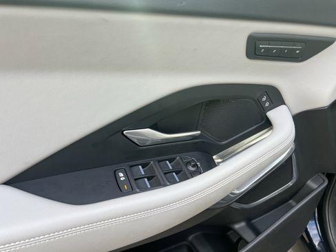 Used 2024 Jaguar E-PACE R-Dynamic SE image 13
