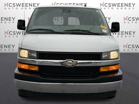 Used 2019 Chevrolet Express 3500 LT w/ LT Preferred Equipment Group image 8