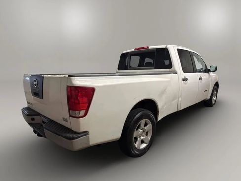 Used 2008 Nissan Titan XE w/ Preferred Pkg image 3