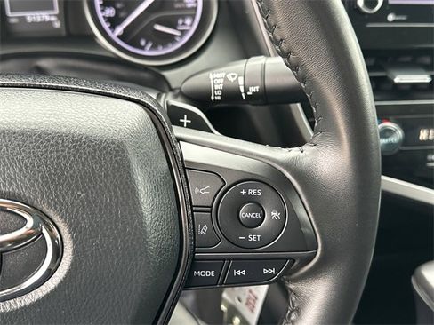 Used 2024 Toyota Camry SE image 22