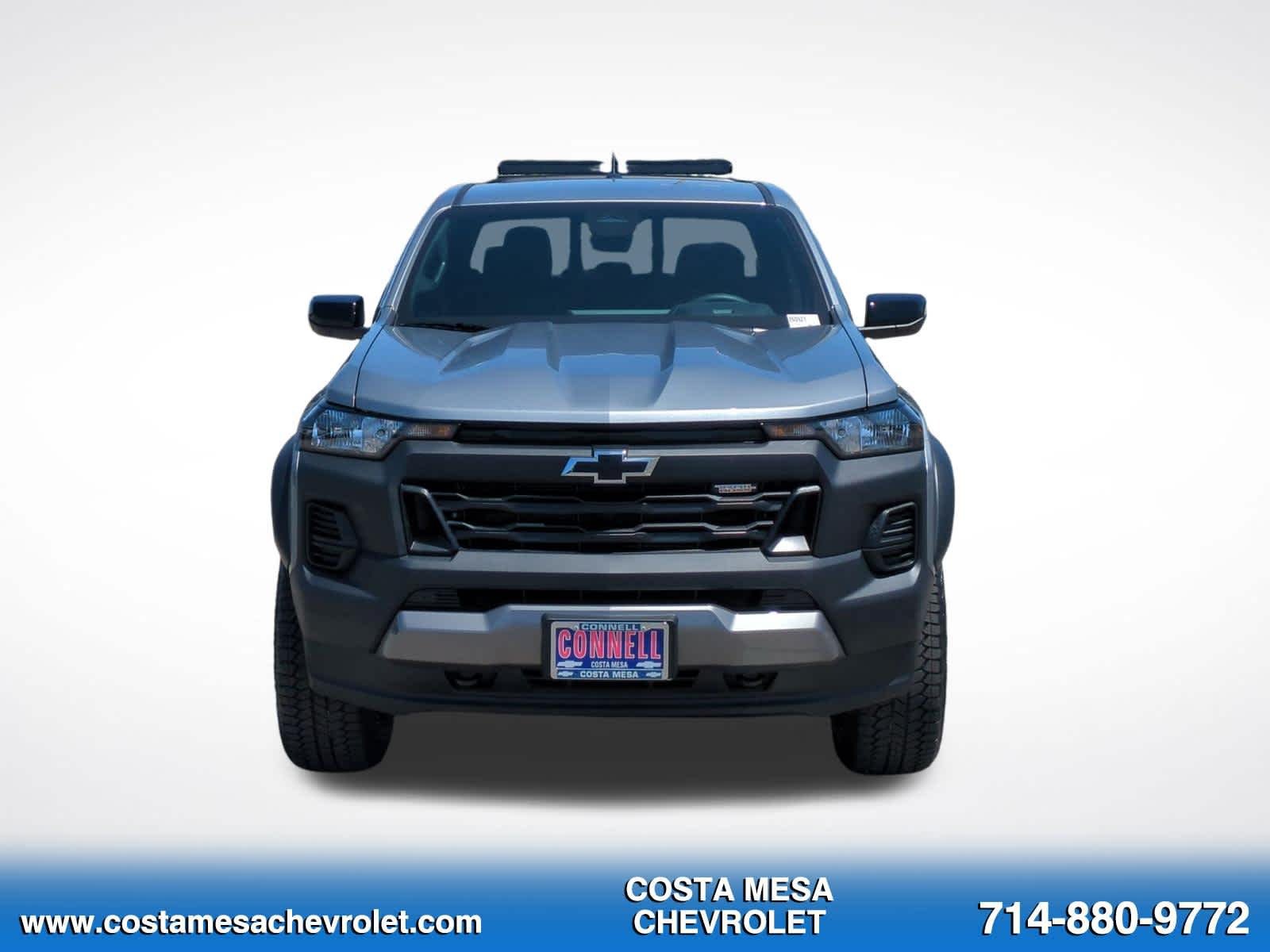 New 2026 Chevrolet Colorado Trail Boss w/ Midnight Edition AWD/4WD image 2