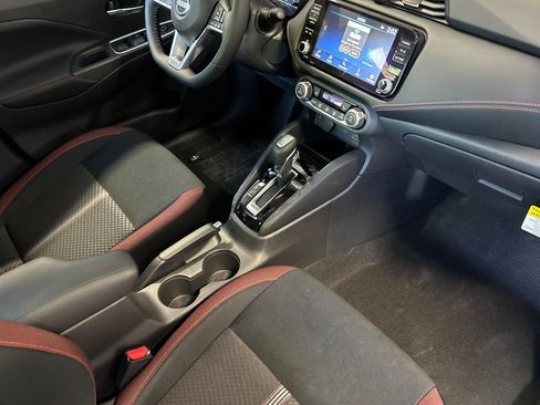 Used 2025 Nissan Versa SR w/ Trunk Package image 12