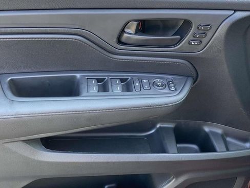 New 2025 Honda Odyssey Sport-L image 13