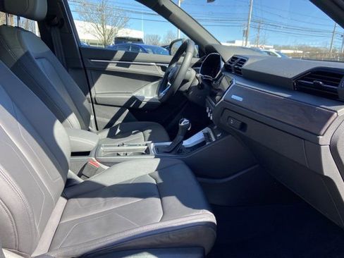 Used 2020 Audi Q3 2.0T Prestige image 25