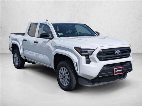 Used 2024 Toyota Tacoma SR w/ SR Upgrade Package RWD image 3