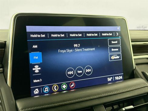 Used 2021 Chevrolet Suburban LT image 22