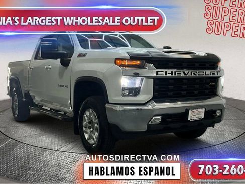 Used 2022 Chevrolet Silverado 3500 LT w/ Convenience Package image 2