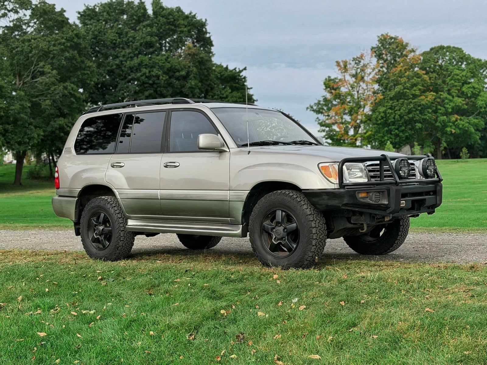 Used 2005 Toyota Land Cruiser AWD/4WD image 4