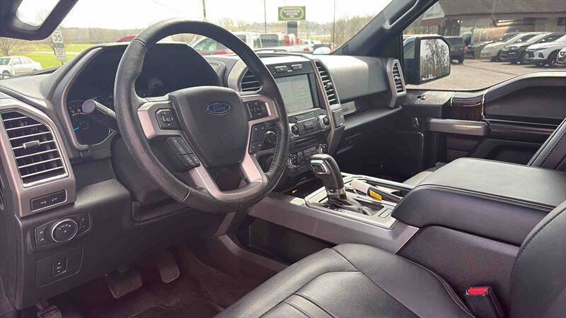 Used 2016 Ford F150 Platinum w/ Equipment Group 701A Luxury AWD/4WD image 23