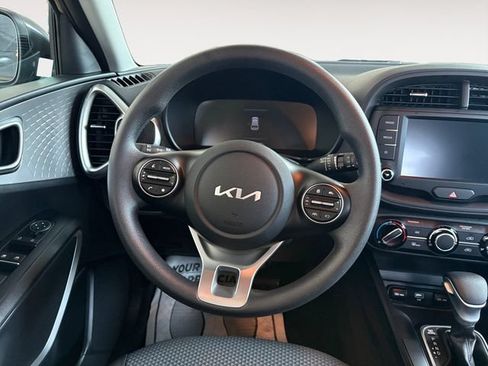 Certified 2023 Kia Soul LX w/ Option Group 015 FWD image 10