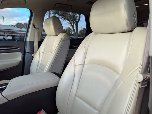 Used 2020 Buick Enclave Essence w/ Sport Touring Edition image 13