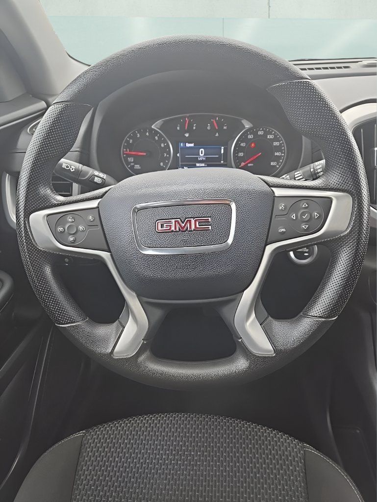 Used 2024 GMC Terrain SLE FWD image 22