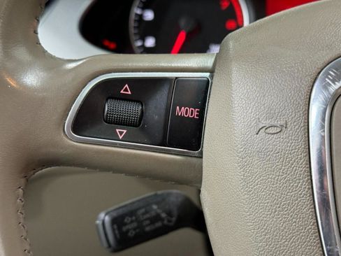 Used 2012 Audi A4 2.0T Premium w/ Convenience Pkg image 31