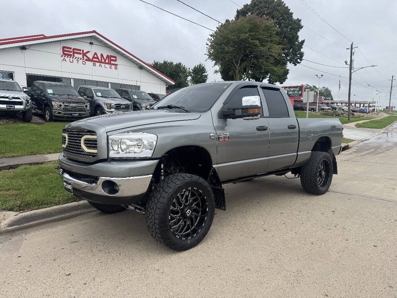 Used 2009 Dodge Ram 2500 Truck SLT w/ Popular Equipment Group AWD/4WD image 1