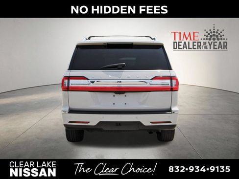 Used 2021 Lincoln Navigator Reserve w/ Luxury Package RWD image 6