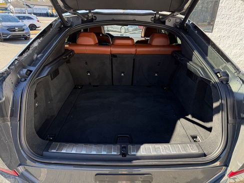 Used 2023 BMW X6 M50i w/ Executive Package image 6